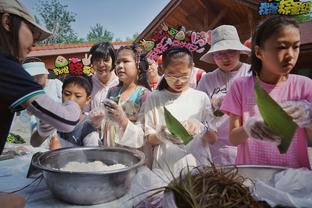 欧冠-多特1-0巴黎占先机 姆巴佩迷失中路桑乔12次突破闪耀全场